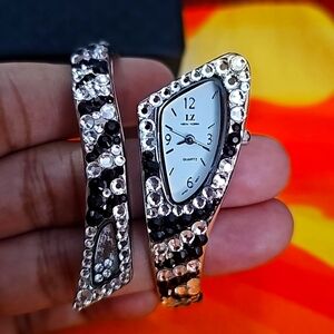 Black And Silver  Clamper Watch